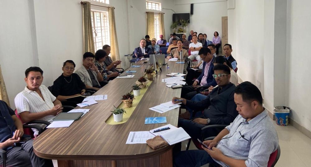 Participants of the round table talk on Artificial Intelligence held in Kohima on September 26.